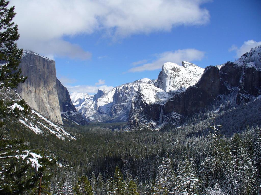 Yosemite Sierra View Bed & Breakfast Oakhurst Exterior foto
