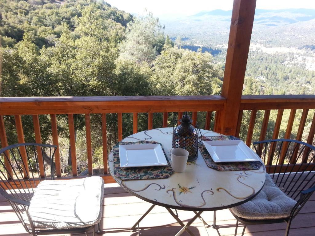 Yosemite Sierra View Bed & Breakfast Oakhurst Exterior foto